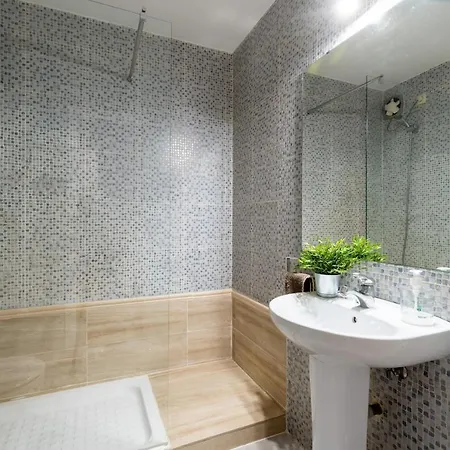 Cr Alameda Amplio Y Traquilo Apartameto Para Parejas Sevilla Buitenkant foto