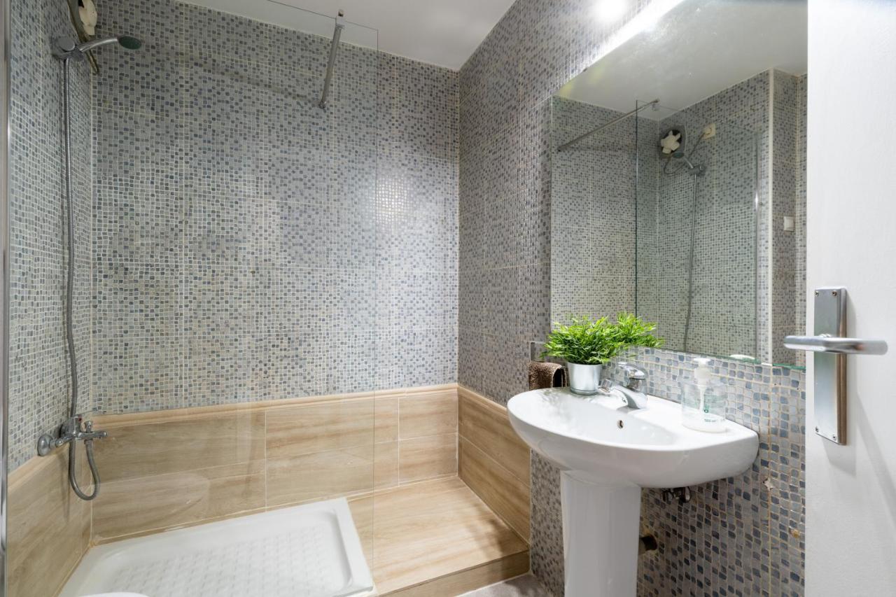 Apartment Cr Alameda Amplio Y Traquilo Apartameto Parejas Seville